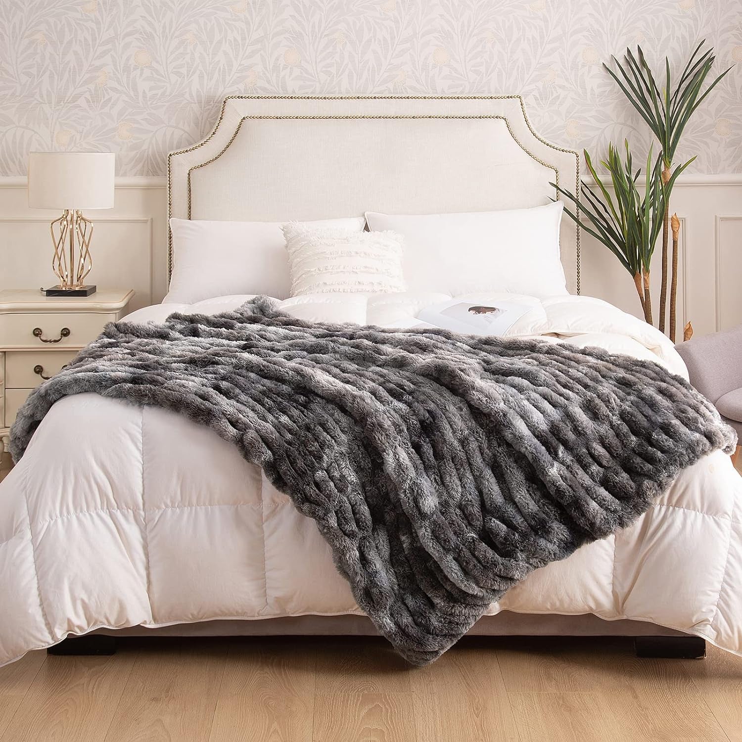 Soft Faux Fur Throw Blanket, 50" X 60" Fuzzy Throw Blanket for Couch and Bed Luxurious Ruched Warm Throw Blanket for Living Room Bedroom (Throw, Dark Gray)